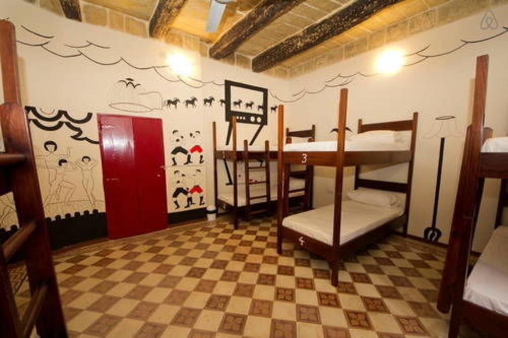 Vallettastay Dormitory Shared Hostel (Adults Only) ภายนอก รูปภาพ